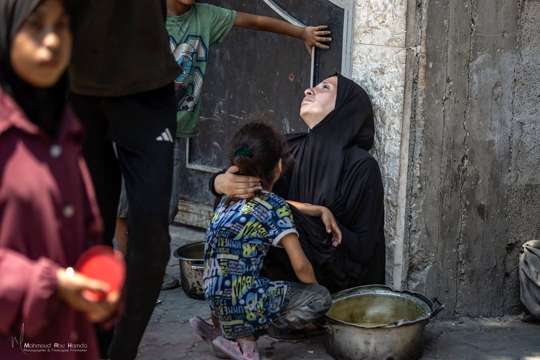 Woman’s Struggle for Food in Gaza’s Communal Kitchen