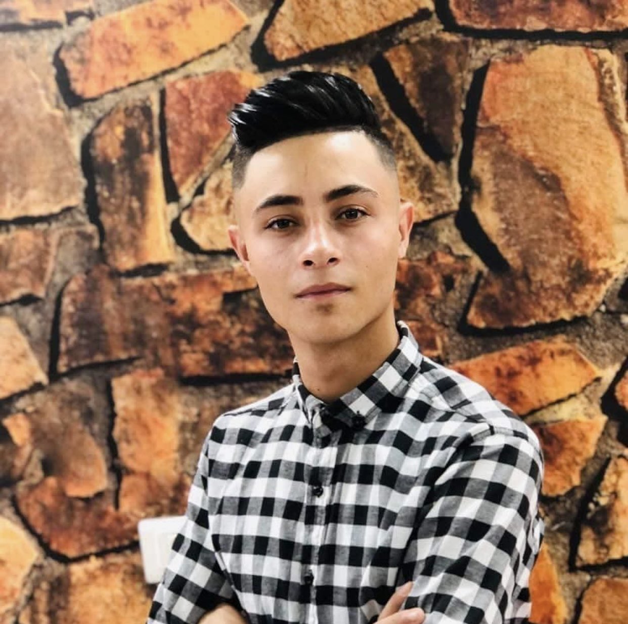 Palestinian Youth Shot Dead by Occupation Forces in Hebron