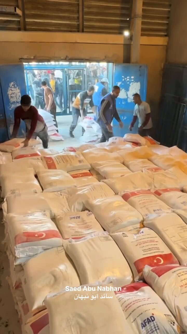 Flour distribution resumes in Nuseirat refugee camp after 60-day halt