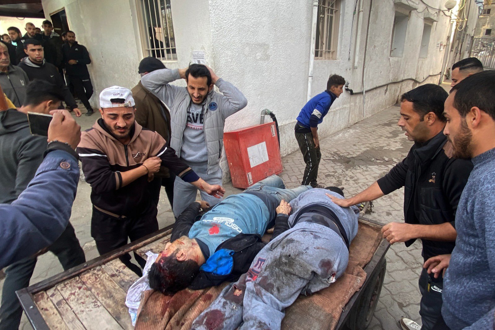 Four killed in Israeli bombing of Gaza City house