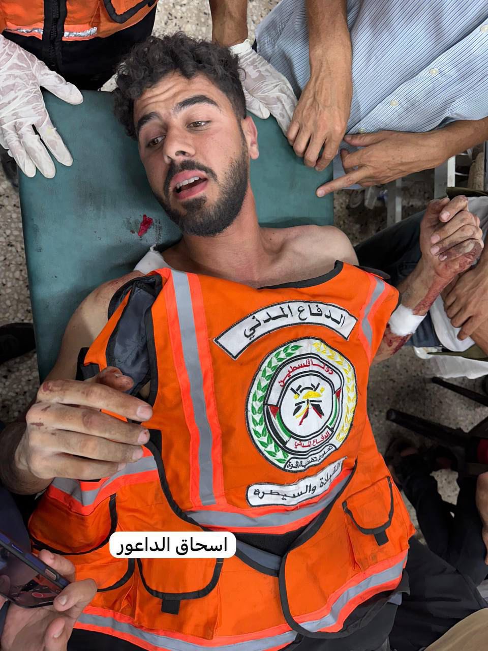 Civil Defense Member Nooh Al-Shangoobi Injured in Israeli Strike