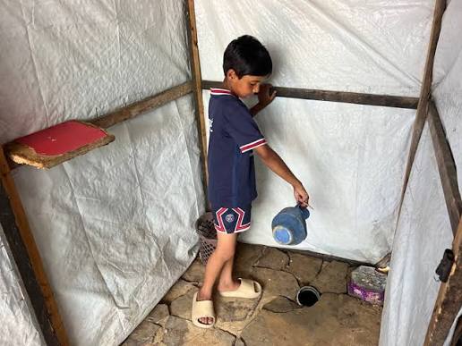 Bathrooms in Gaza: Daily Struggle and Tears in Queues