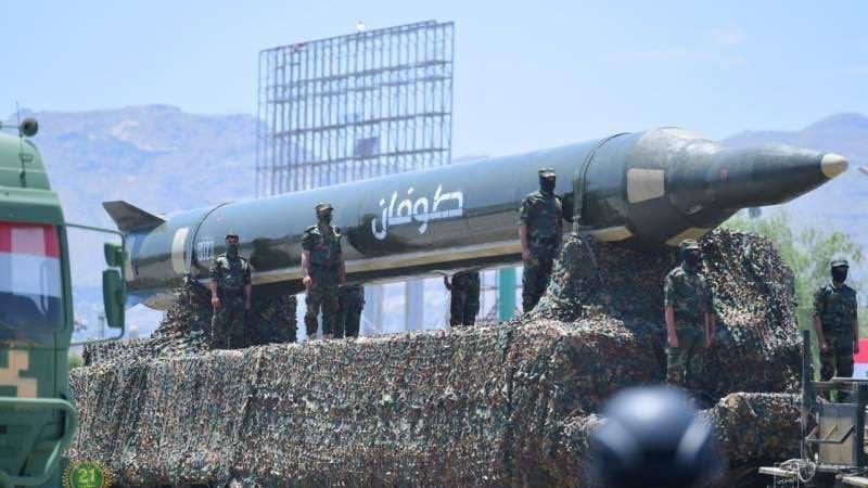 Yemeni missile travels 2000km over Red Sea warships