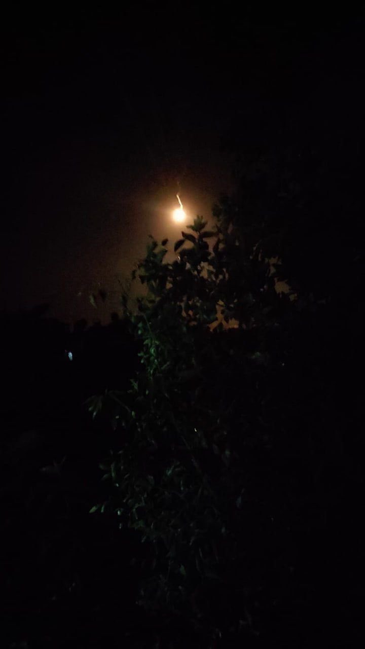 Israeli forces deploy illumination grenades at Al-Nusairat camp