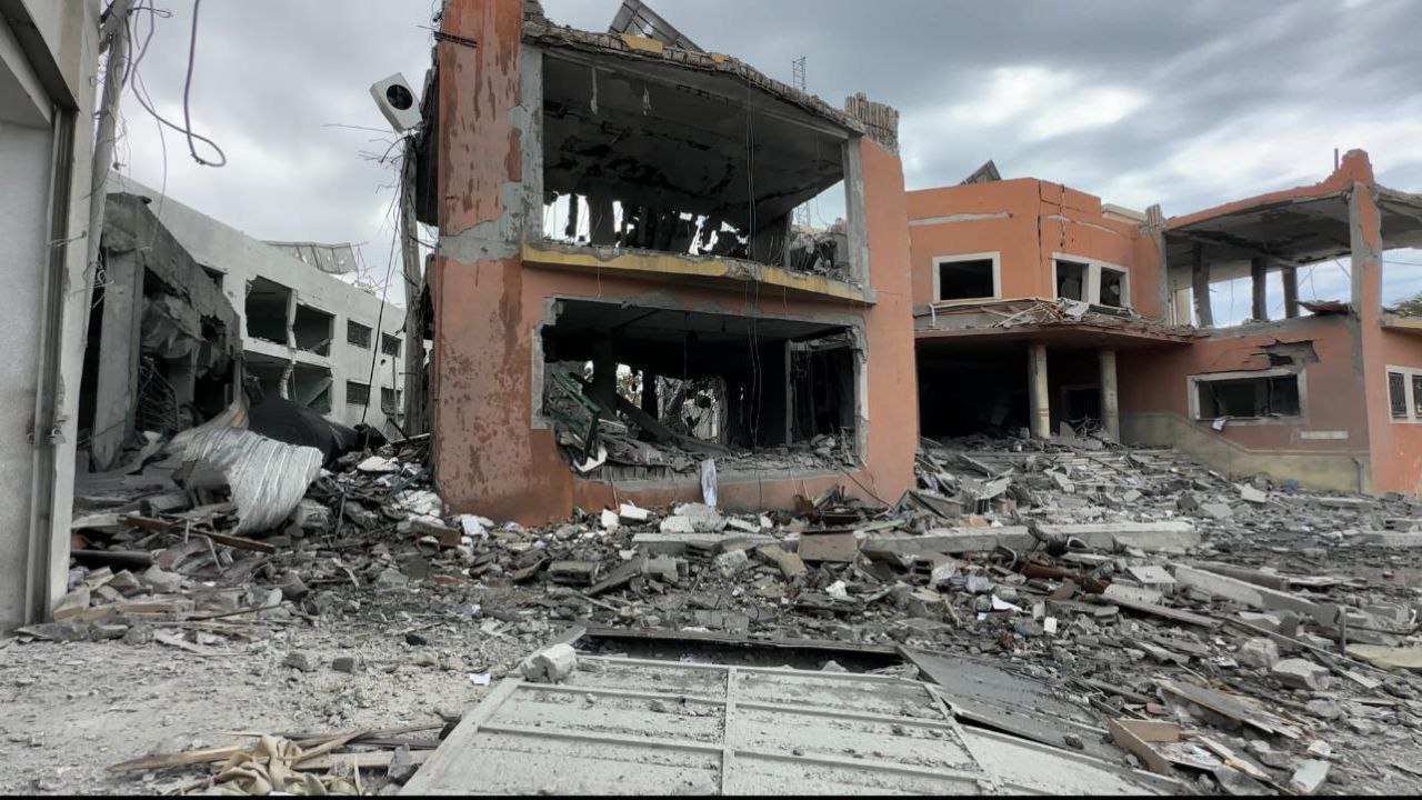 Israeli airstrikes cause extensive destruction to Deir al-Balah municipality building
