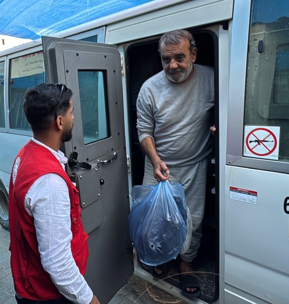 Fourteen Palestinian hostages freed from Gaza