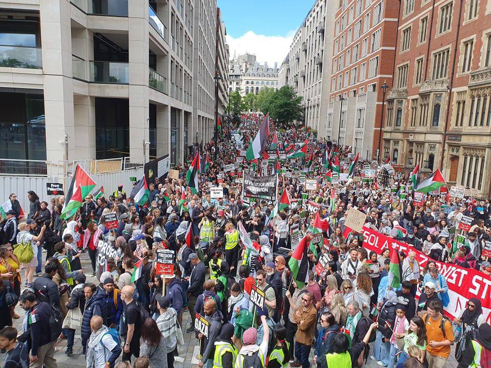 London demonstration supports Palestinians, condemns Israeli operation
