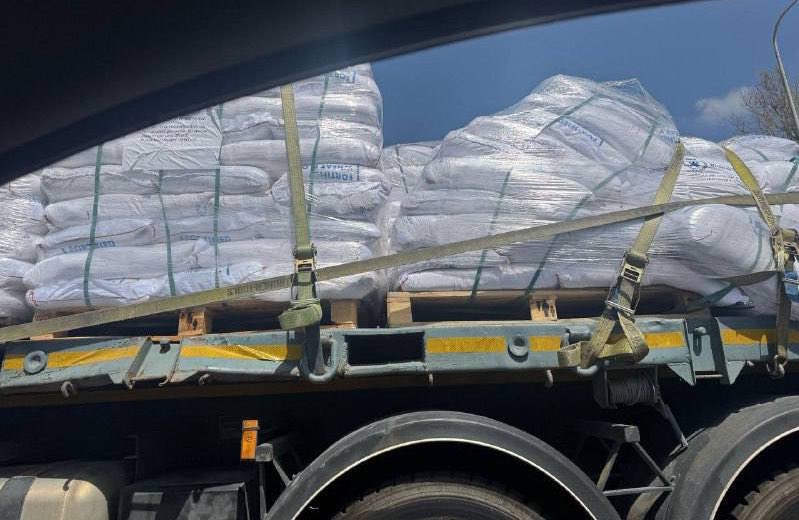 Five aid trucks entered Gaza, two carrying shrouds