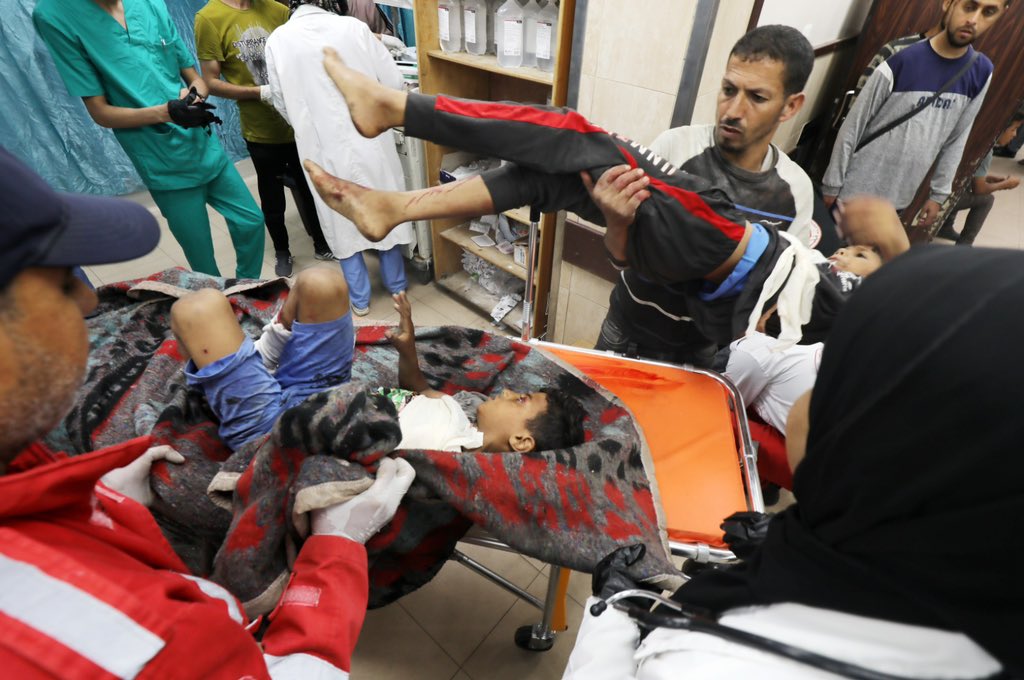 Israeli bombing kills three, wounds seven in Al Zawaideh Gaza