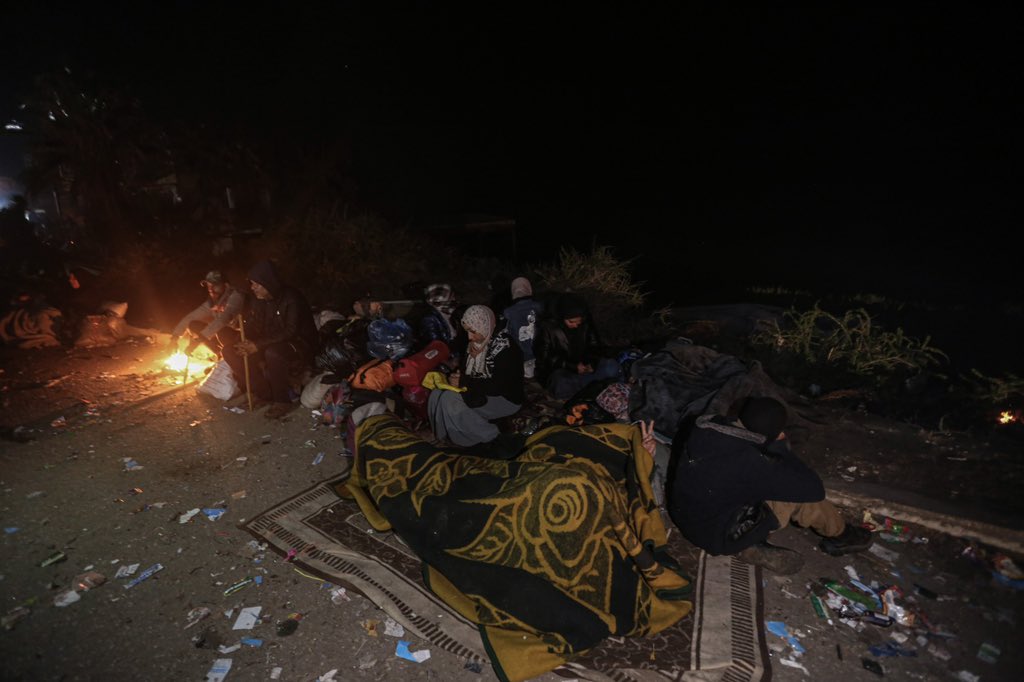 Israel’s Ceasefire Breach Forces Thousands to Sleep Outdoors in Freezing Conditions