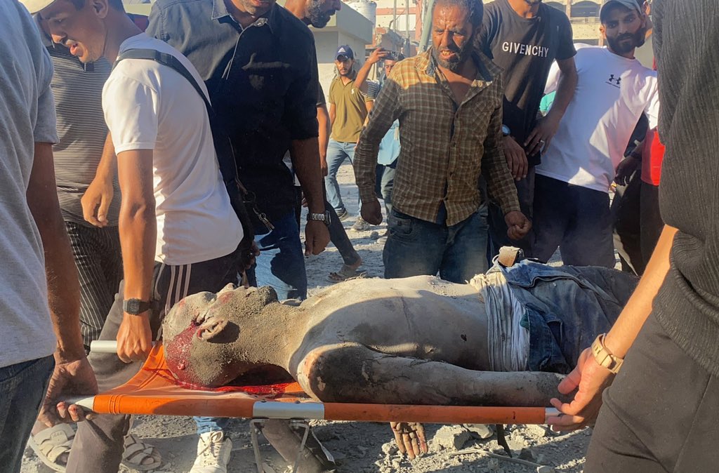 Israeli bombing kills eight in Gaza family house