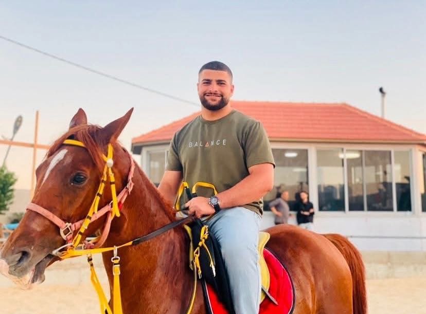 Israeli Forces Arrest Palestinian Student at Birzeit University