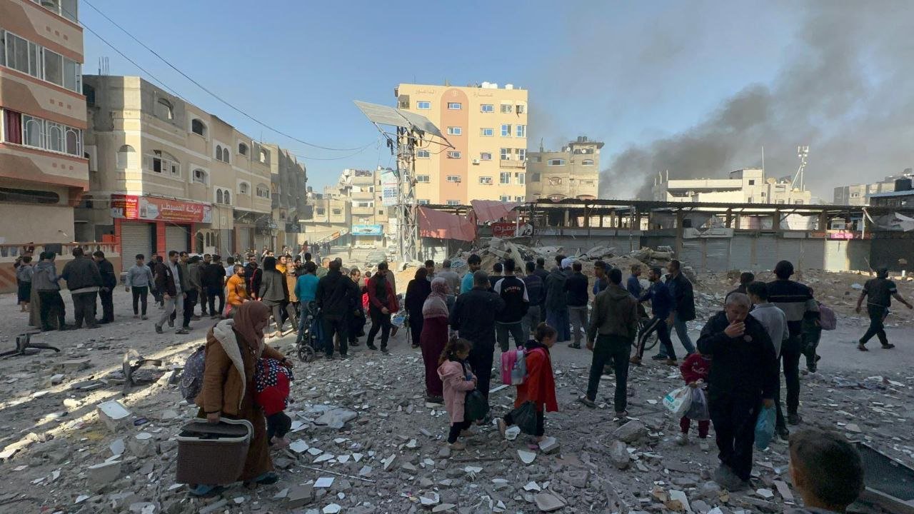 Israeli Army Raid on UNRWA School in Northern Gaza