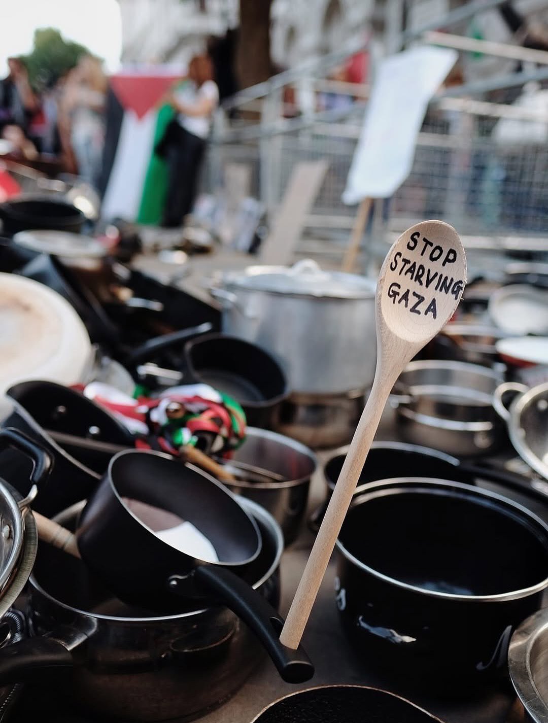 Thousands protest UK government Gaza policy at Downing Street