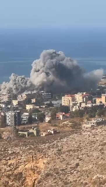 Israeli Warplanes Bombing Civilian Areas in Lebanon