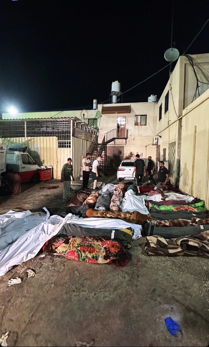 Shrouds Unavailable in Gaza Humanitarian Crisis
