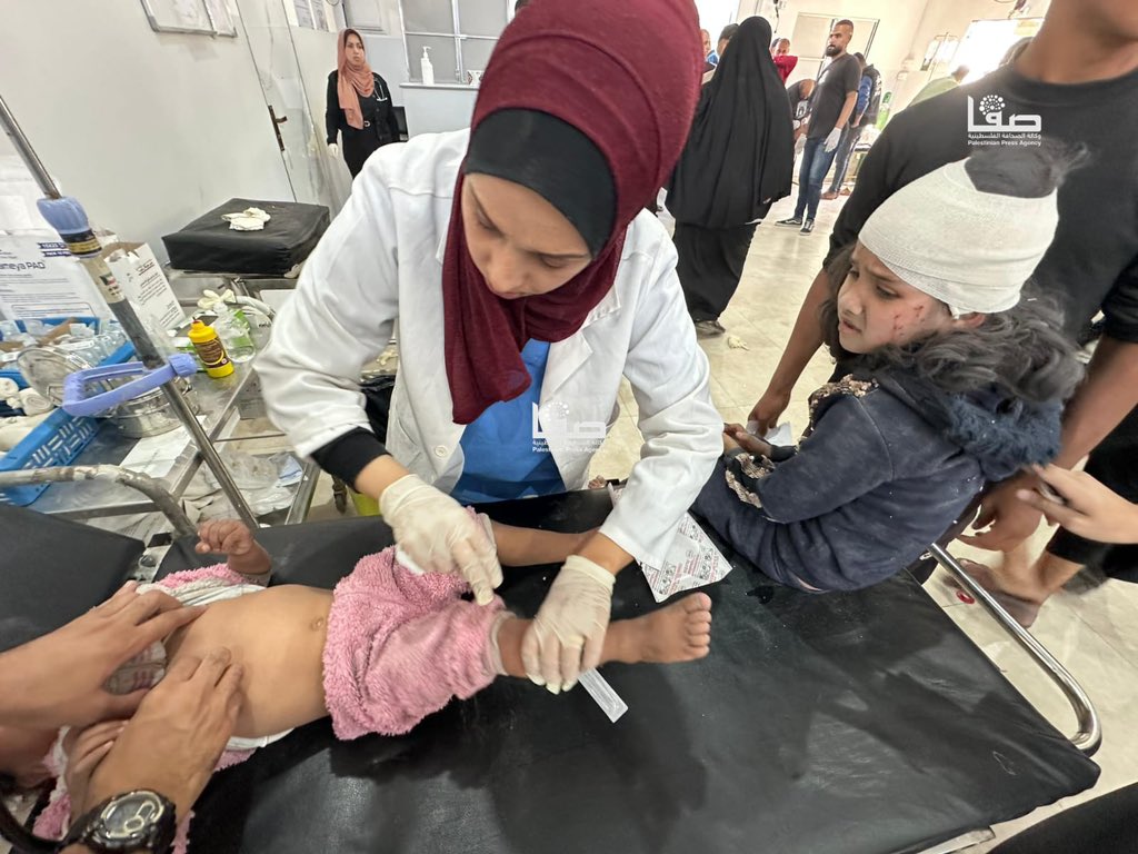 Israeli bombing kills 17 in Al Nuseirat refugee camp