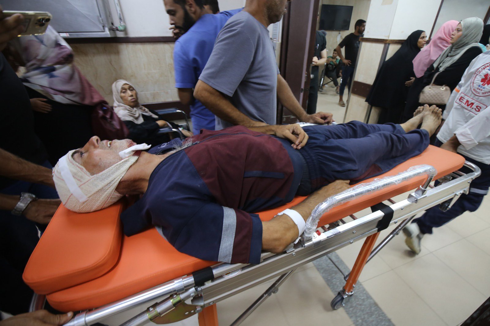 Israeli bombing kills one, wounds three in Deir al Balah