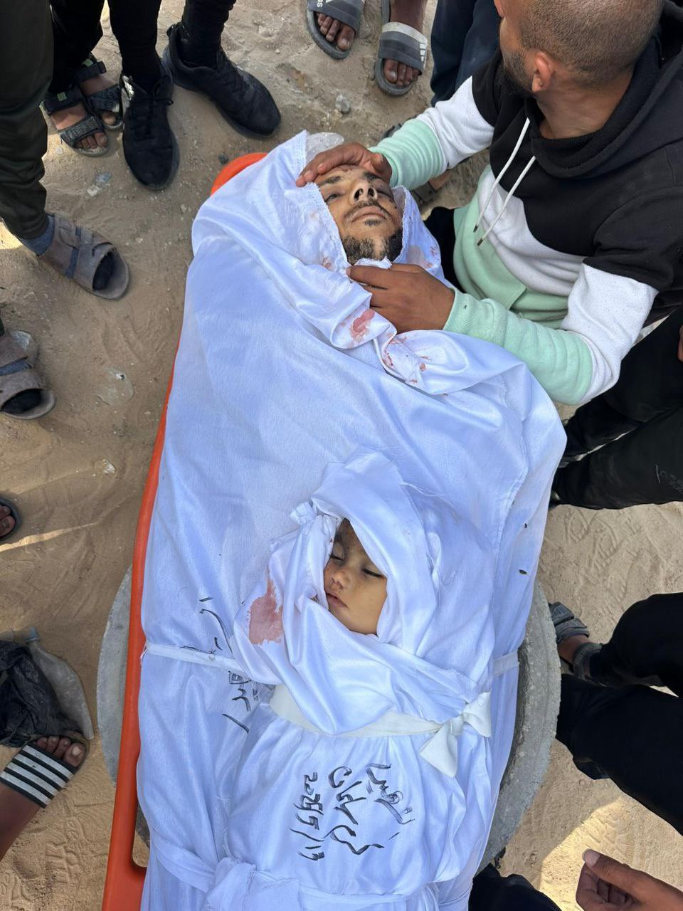 Israeli army kills father and son in Gaza tent bombing