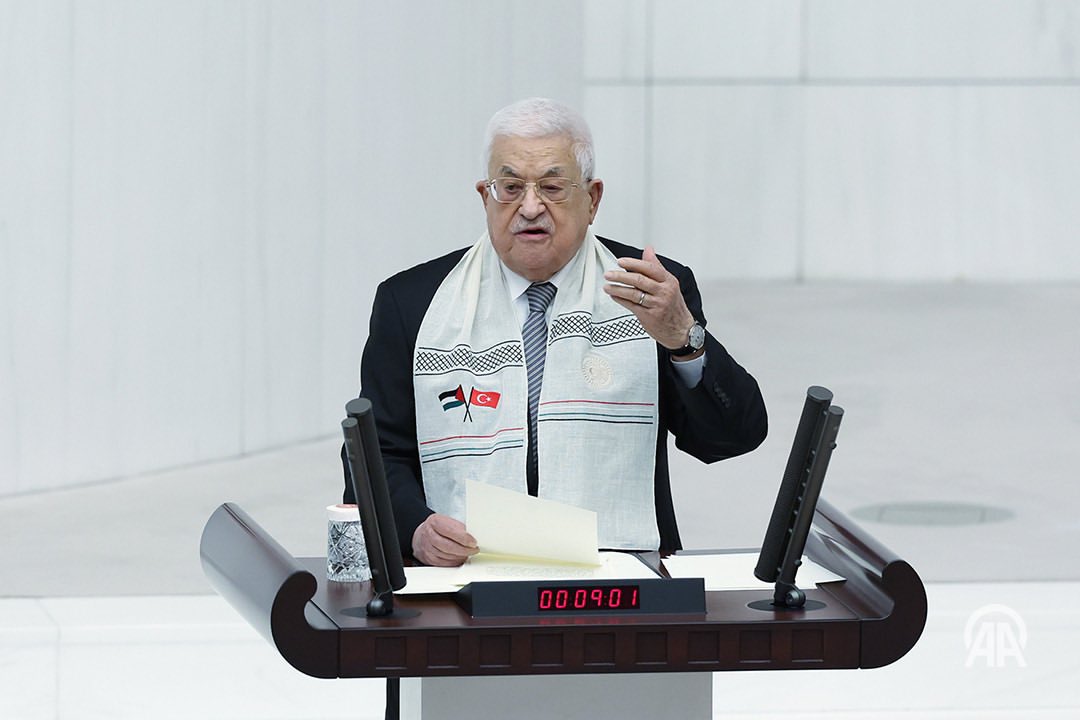 Abbas addresses Turkish parliament on Palestinian cause