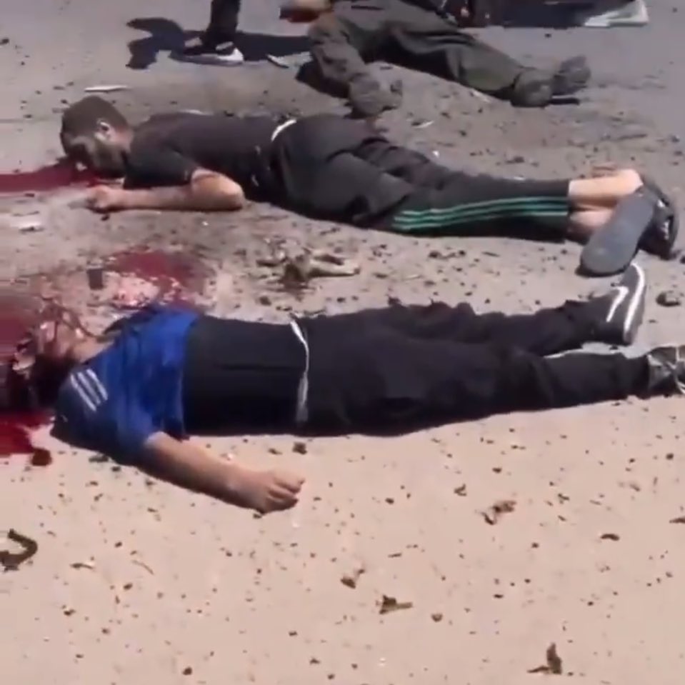 Israeli forces target Palestinian volunteers evacuating casualties Khan Younis