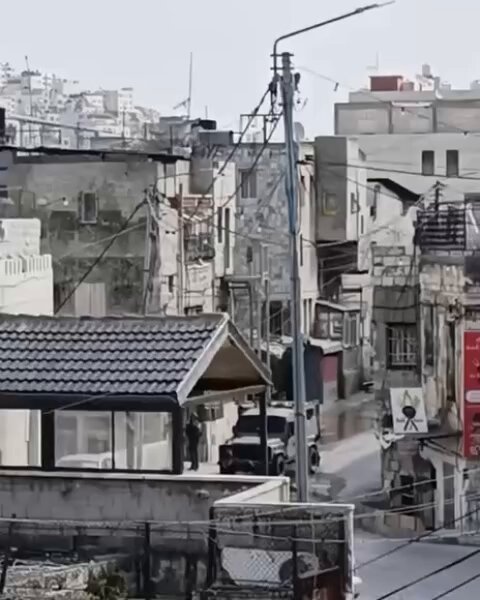 Israeli Forces Raid Old City of Nablus