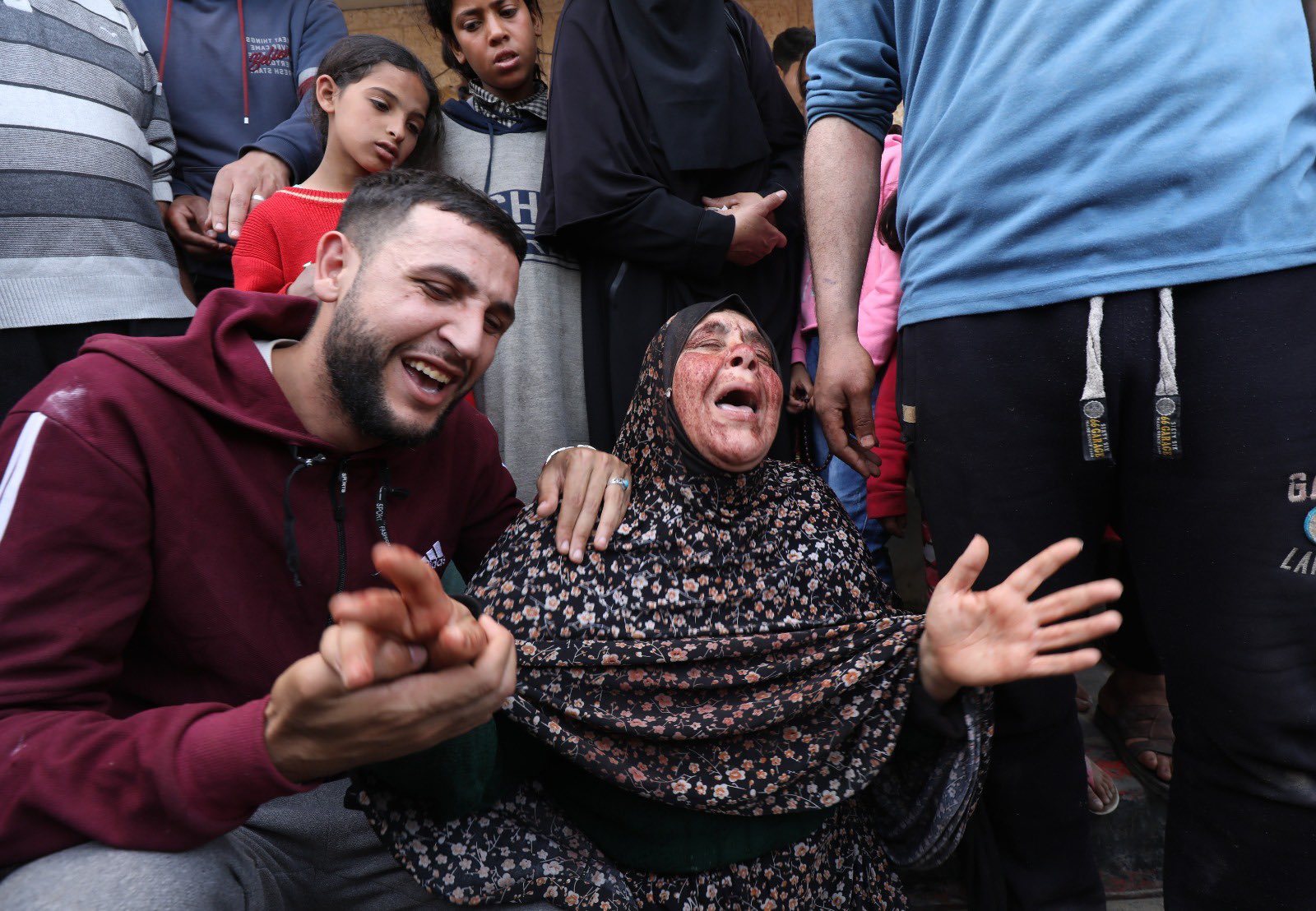 Israeli Forces Bombing Near Al Shifa Hospital Kills Nine