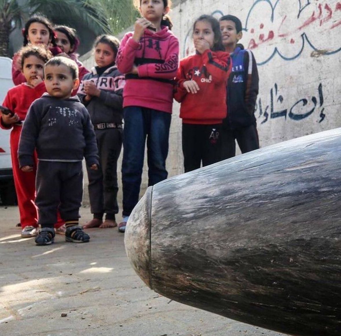 Israeli F-16 strikes kill thousands of Palestinian children in Gaza
