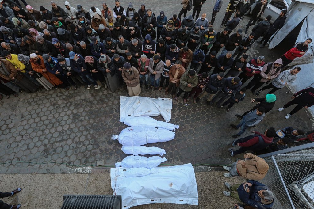 Israeli Airstrikes Kill 32 in Gaza Within 6 Hours
