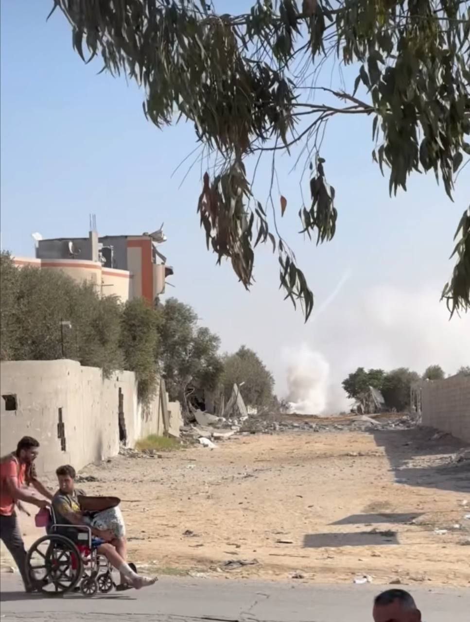Israel Uses White Phosphorus Against Displaced Palestinians in Gaza