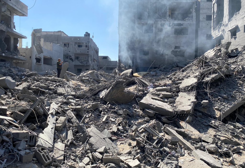 Israeli Forces Destroying Residential Compounds in Rafah