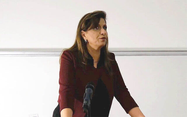 Professor detained for Gaza war criticism