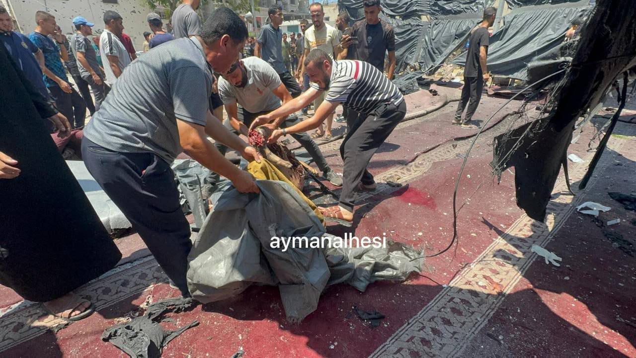 Israeli airstrike reported in Al-Shati refugee camp Gaza
