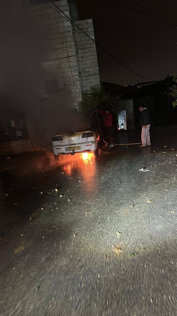 Settler militias attack Ein Yabrud town east of Ramallah