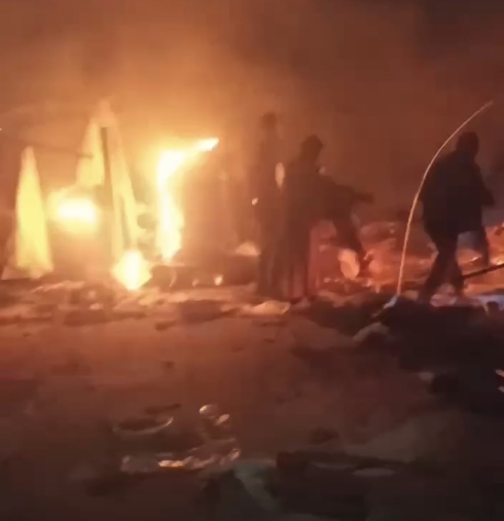 Israeli bombing kills 10 displaces 15 in Al Mawasi