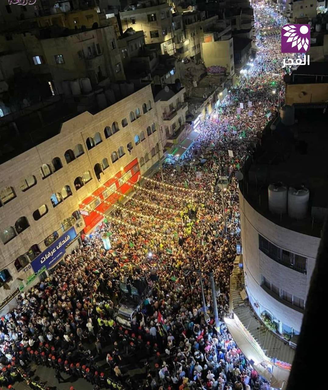 Massive March in Amman Shows Solidarity with Gaza