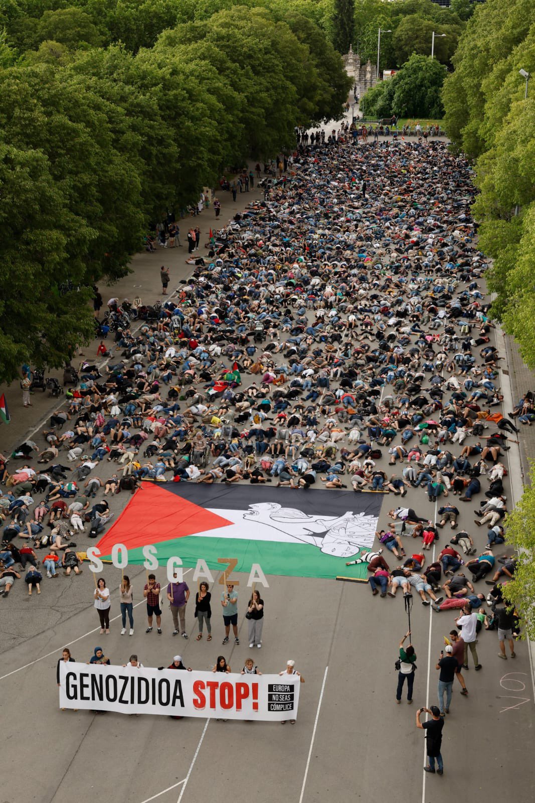 Bilbao rallies in massive numbers supporting Palestine and Gaza