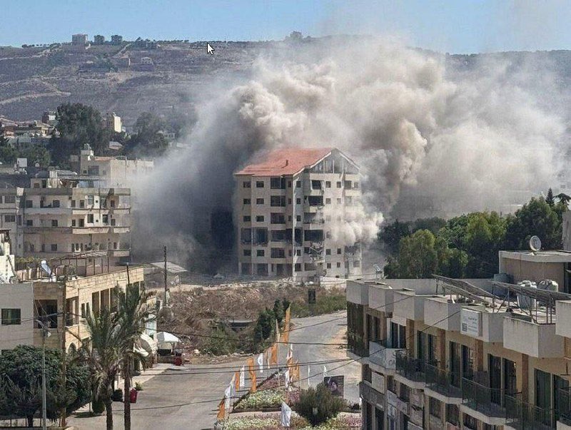 Israeli airstrikes destroy civilian homes in southern Lebanon