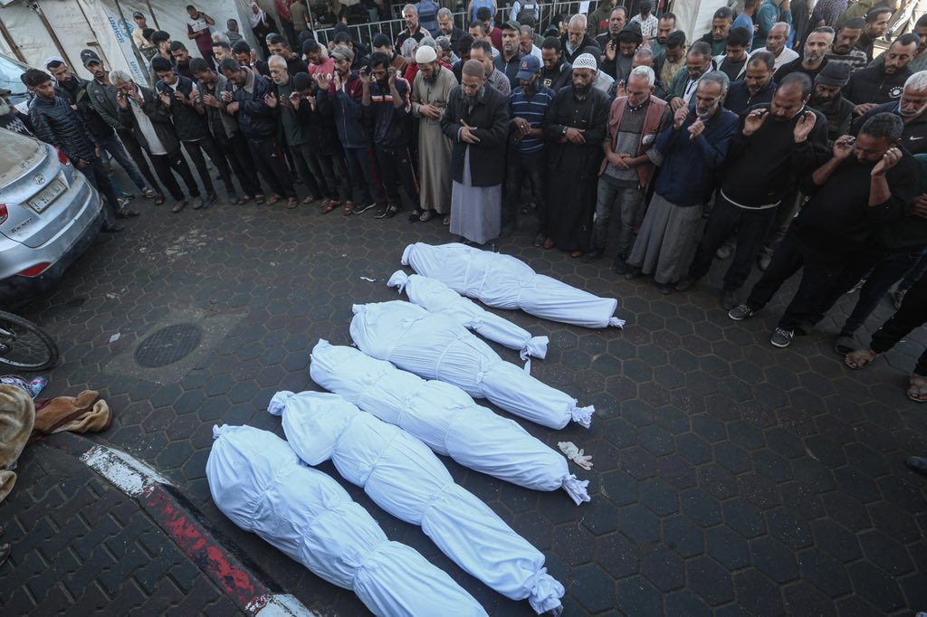 Paramedics Report 50 Killed in Gaza Bombing
