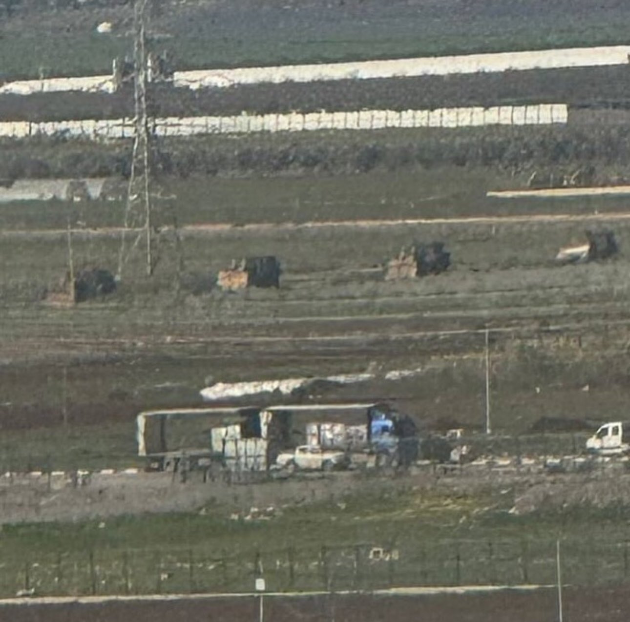 Eight Israeli Bulldozers Conduct Raid on Jenin City