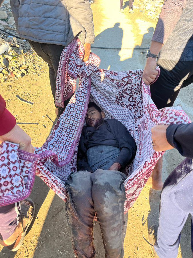 Israeli forces kill 4 and wound 6 in Gaza Strip attacks