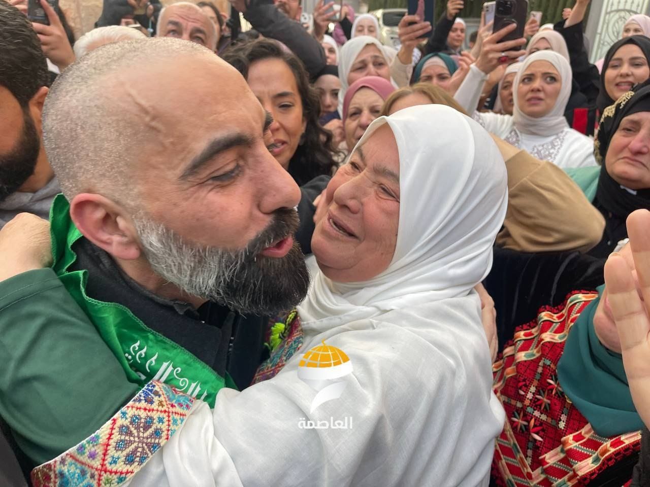 Freed Prisoner Reunites with Mother in Jerusalem