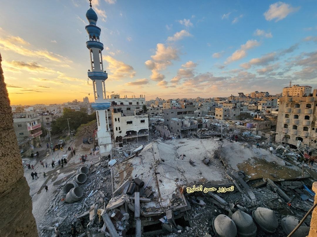 Occupation forces bomb Al-Farouq mosque in Rafah refugee camp
