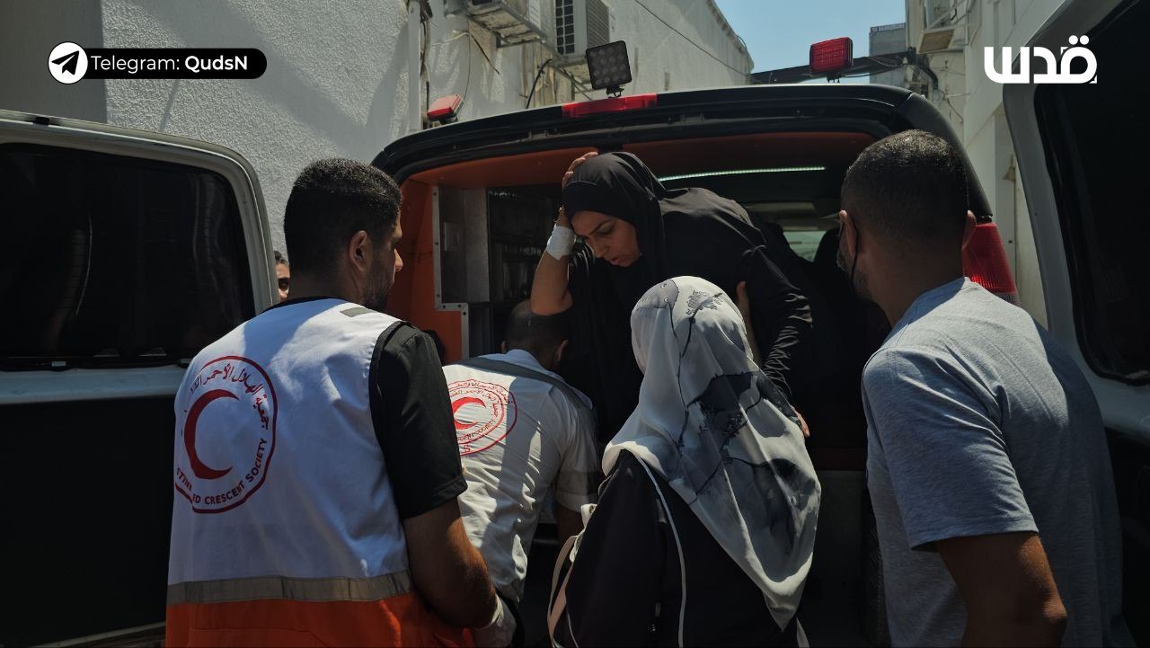 Israeli bombing of Mustafa Hafez School kills 20 Palestinians