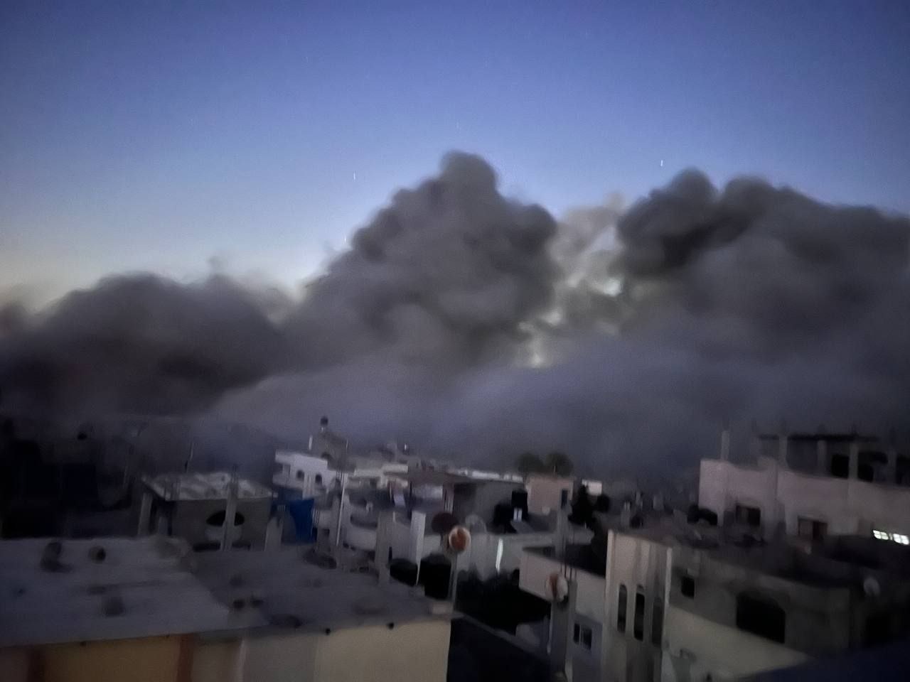 Israeli warplanes strike Al-Sharif tower in Nuseirat refugee camp