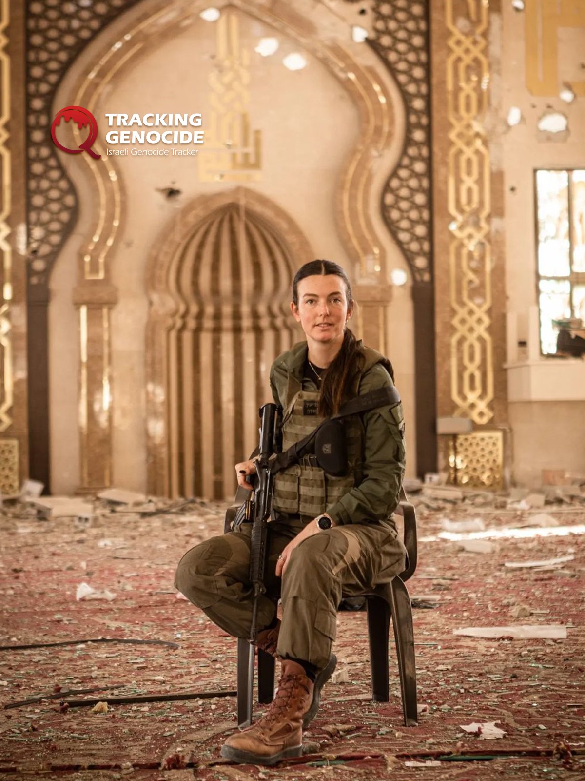 Israeli Officer Photographed in Desecrated Gaza Mosque