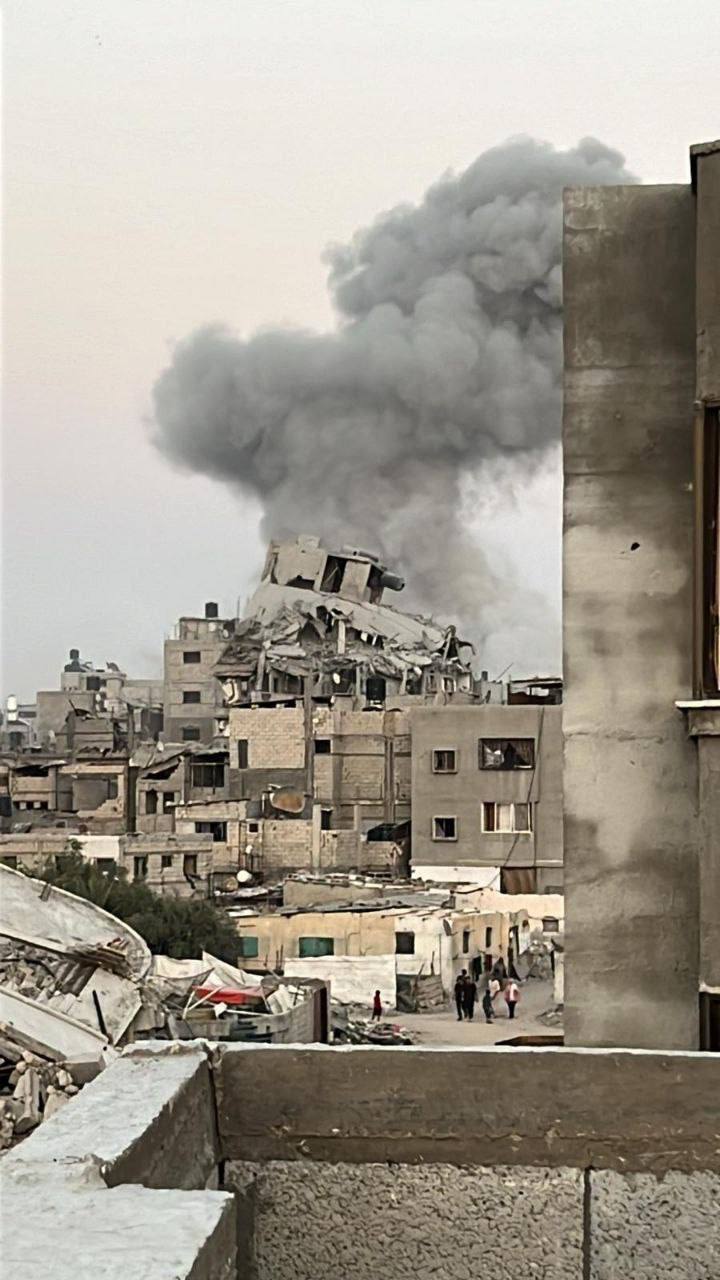 Israeli Aircraft Strikes Al-Quds Building in Gaza Refugee Camp