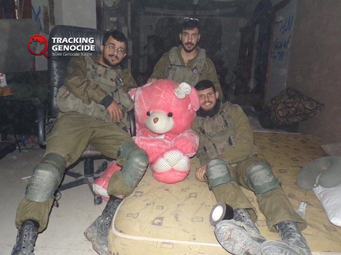 Israeli Soldiers Pictured With Palestinian Child’s Toy in Gaza