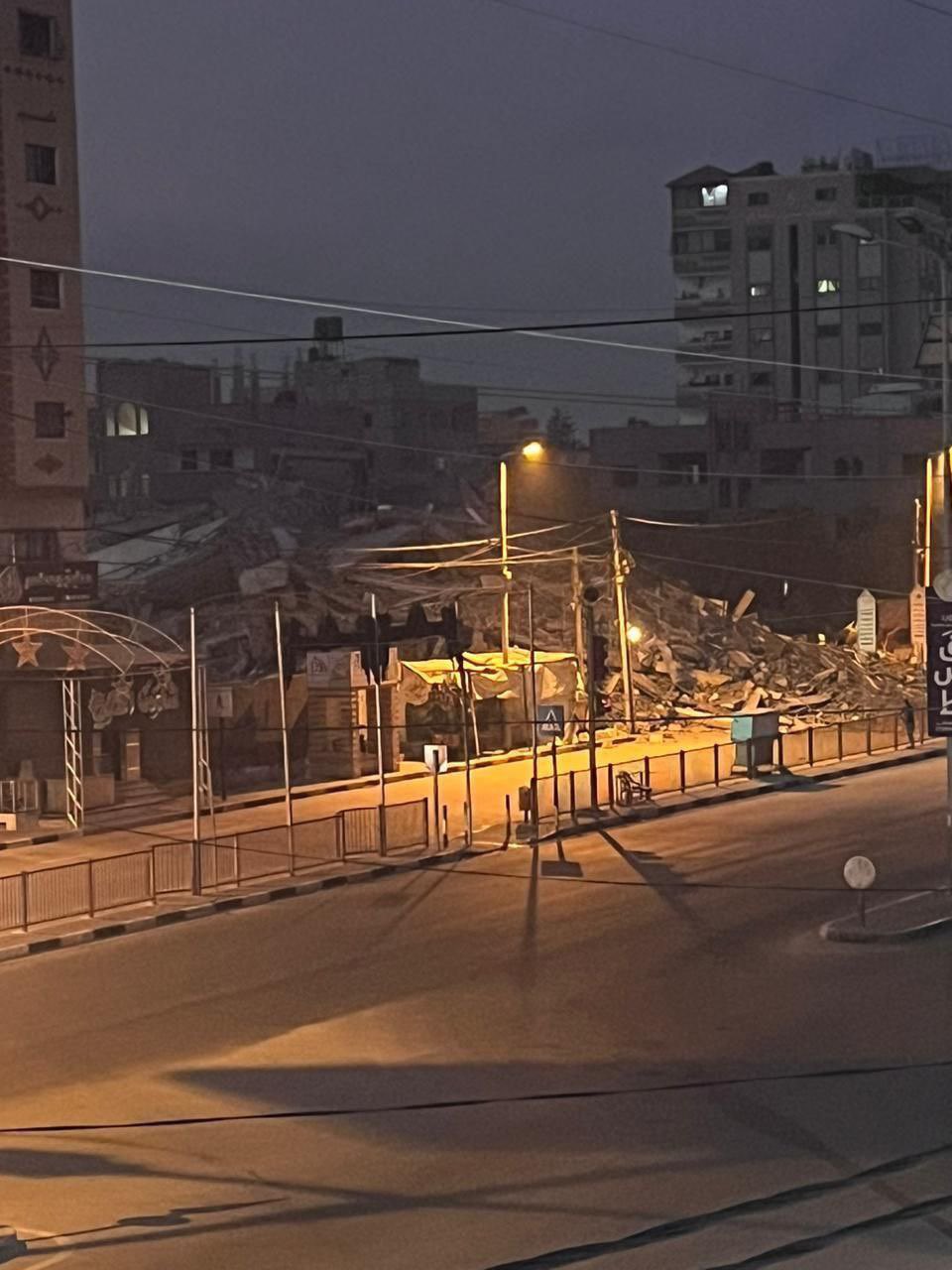 Israeli bombing targets multiple sites in Gaza Strip