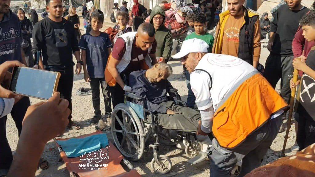 Deaths at Israeli Checkpoint in Northern Gaza Reported